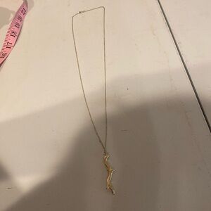 Stella & Dot coral necklace